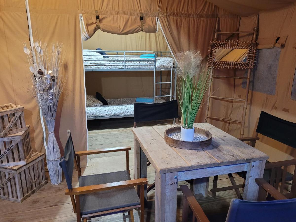 Tente Lodge Safari Saint-Martin-des-Besaces Extérieur photo